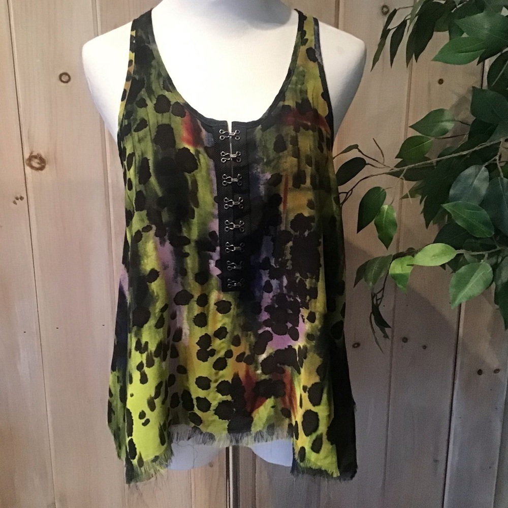 𝅺One Teaspoon flowing tank top with fringe bottom NWOT